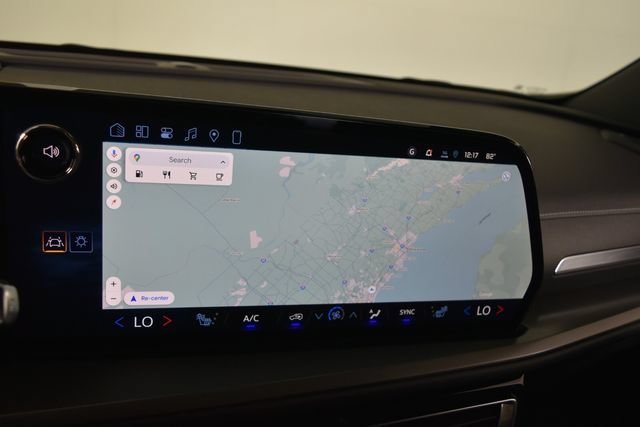 2027 Chevrolet Traverse LT - Photo 42