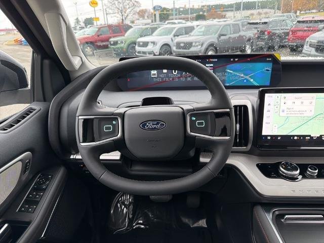 New 2025 Star White Metallic Tri-Coat Ford Active MAX image 25