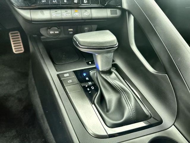 Used 2026 Gray Hyundai SEL Sport image 19