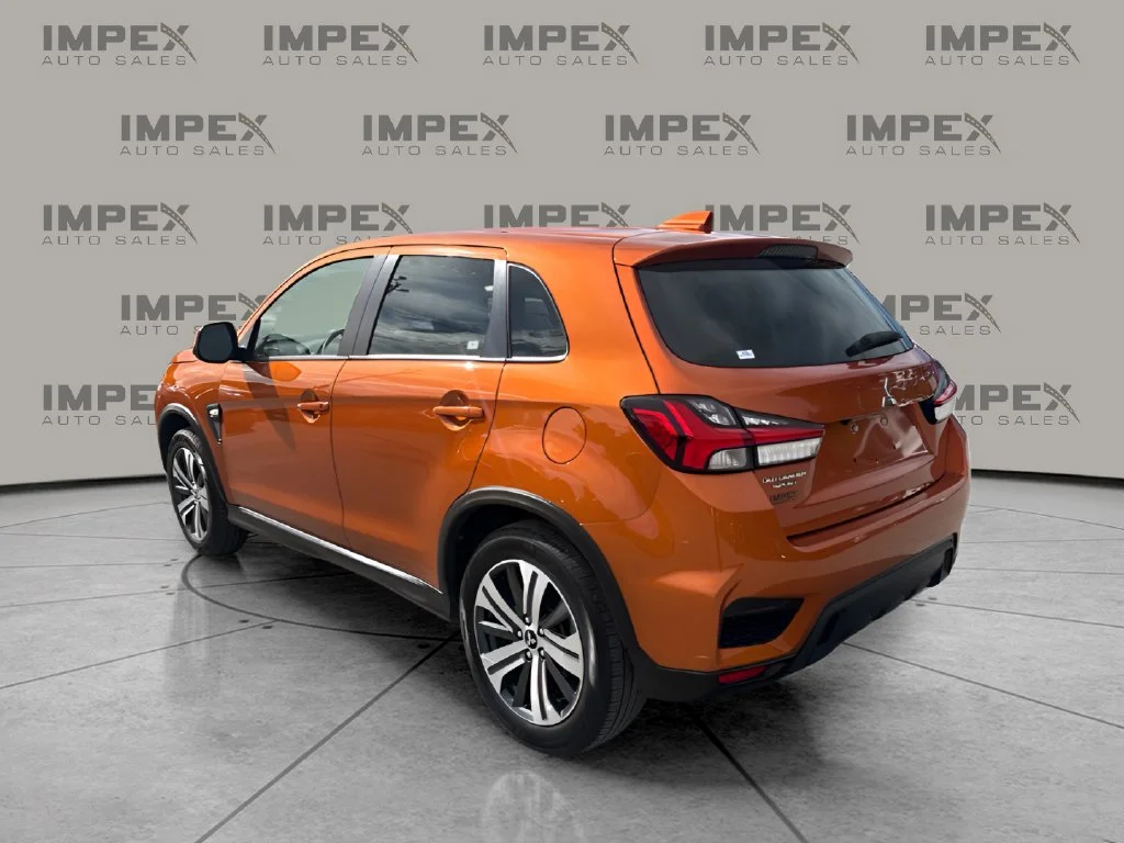 Used 2024 Orange Mitsubishi 2.0 ES image 3