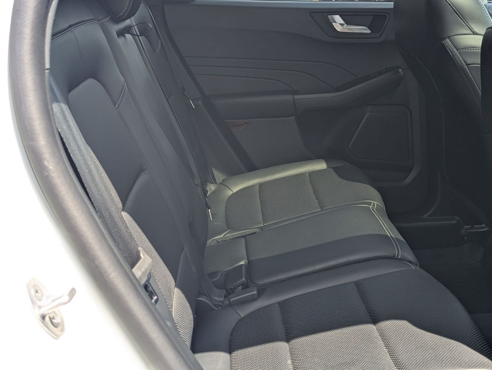 Used 2021 White Ford Titanium image 24