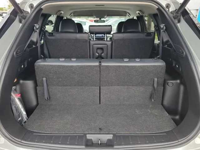 2024 Mitsubishi Outlander SE - Photo 10