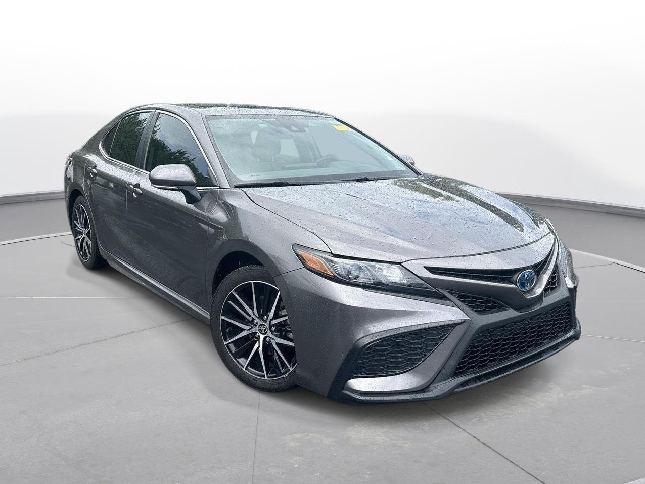 Used 2024 Predawn Gray Mica Toyota Hybrid SE image 4