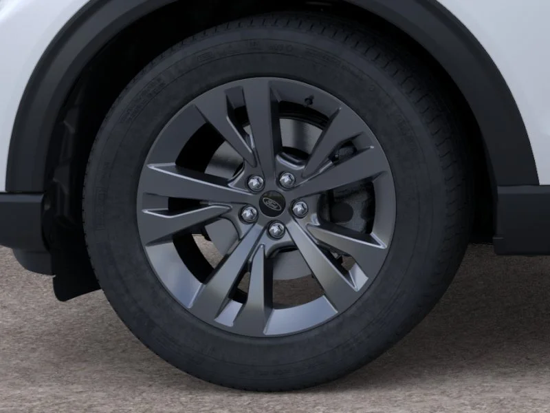 New 2026 Star White Metallic Tri-Coat Ford Active image 19
