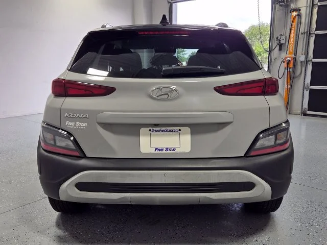 Used 2021 Silver Hyundai SEL Plus image 10