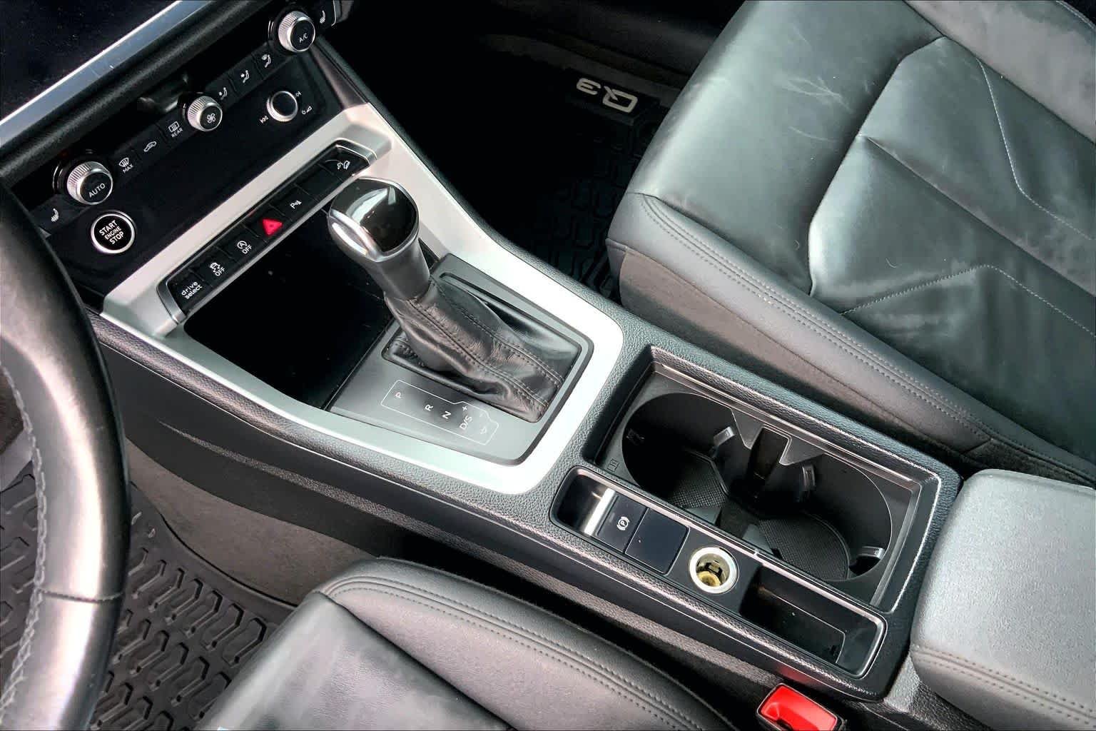 Used 2021 Mythos Black Metallic Audi S line Premium image 13