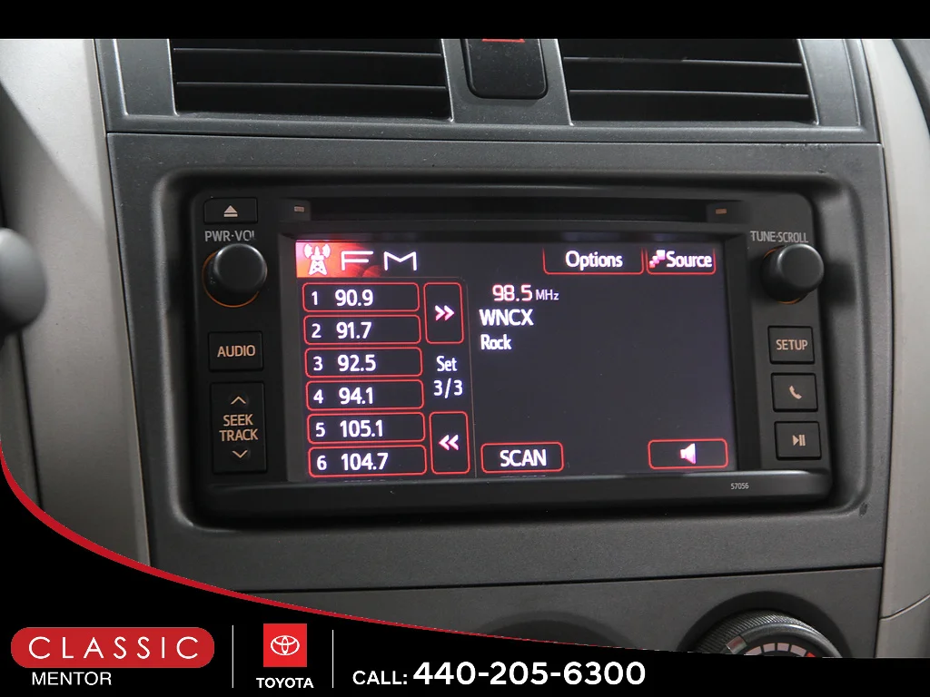 Used 2013 Classic Silver Metallic Toyota LE image 10