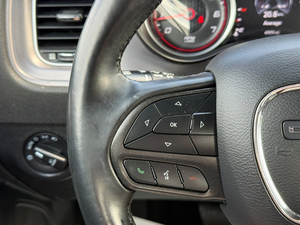 Used 2023 Red Dodge SXT AWD image 27