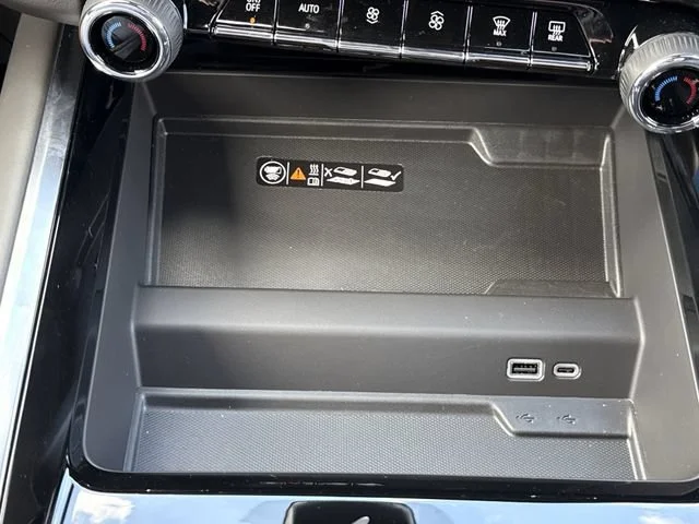 2026 Chevrolet Tahoe Premier - Photo 30