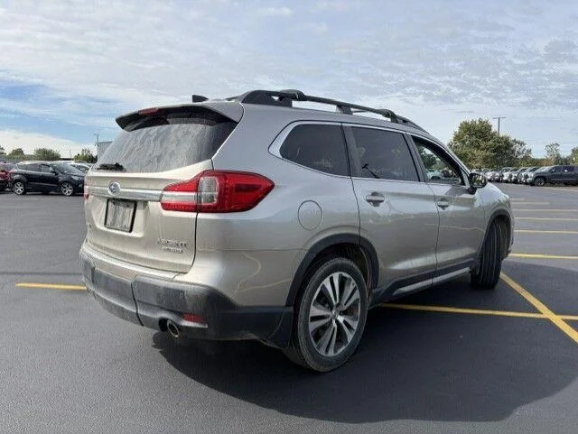 Used 2019 Tungsten Metallic Subaru Limited image 14