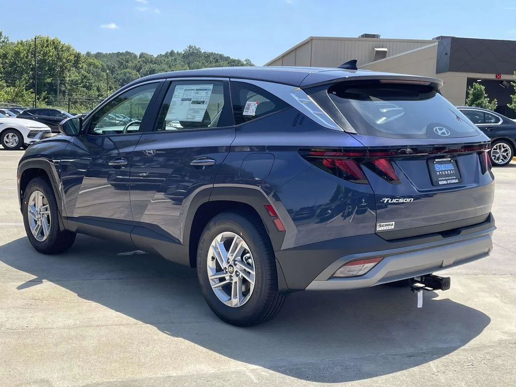 New 2026 Blue Hyundai SE image 5