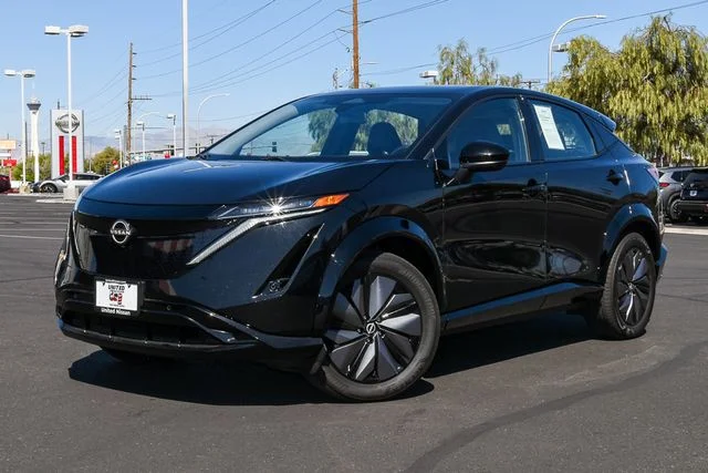 2024 Nissan Ariya Engage AWD's photo