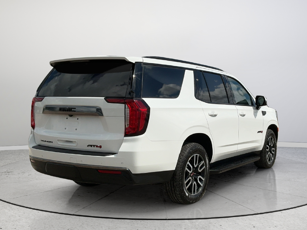Used 2024 White GMC AT4 image 6