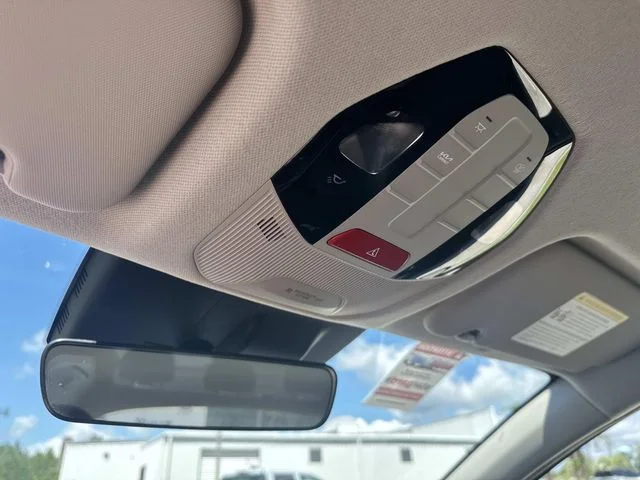 Certified Used 2025 Snow White Pearl Kia LXS image 46