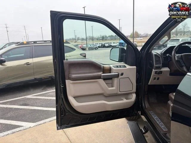 Used 2020 Black Ford Limited image 9