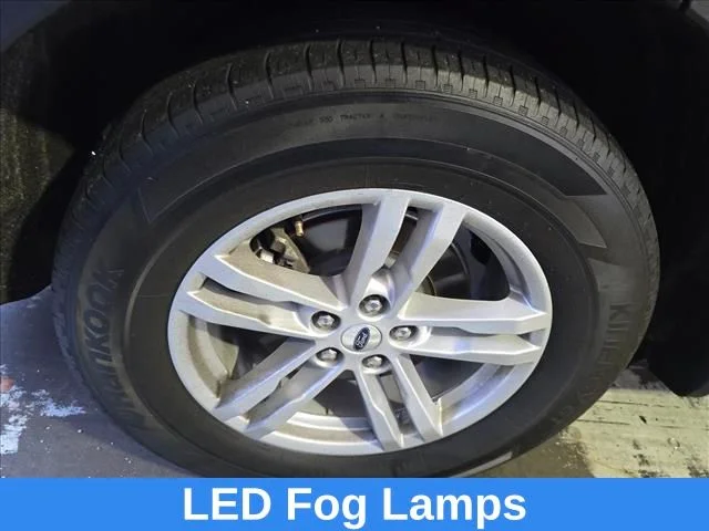 Used 2023 Black Ford XLT image 23
