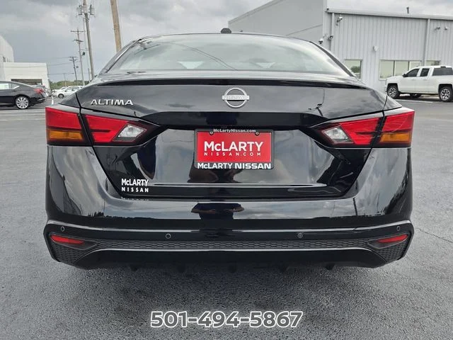 Used 2025 Black Nissan 2.5 SV image 4