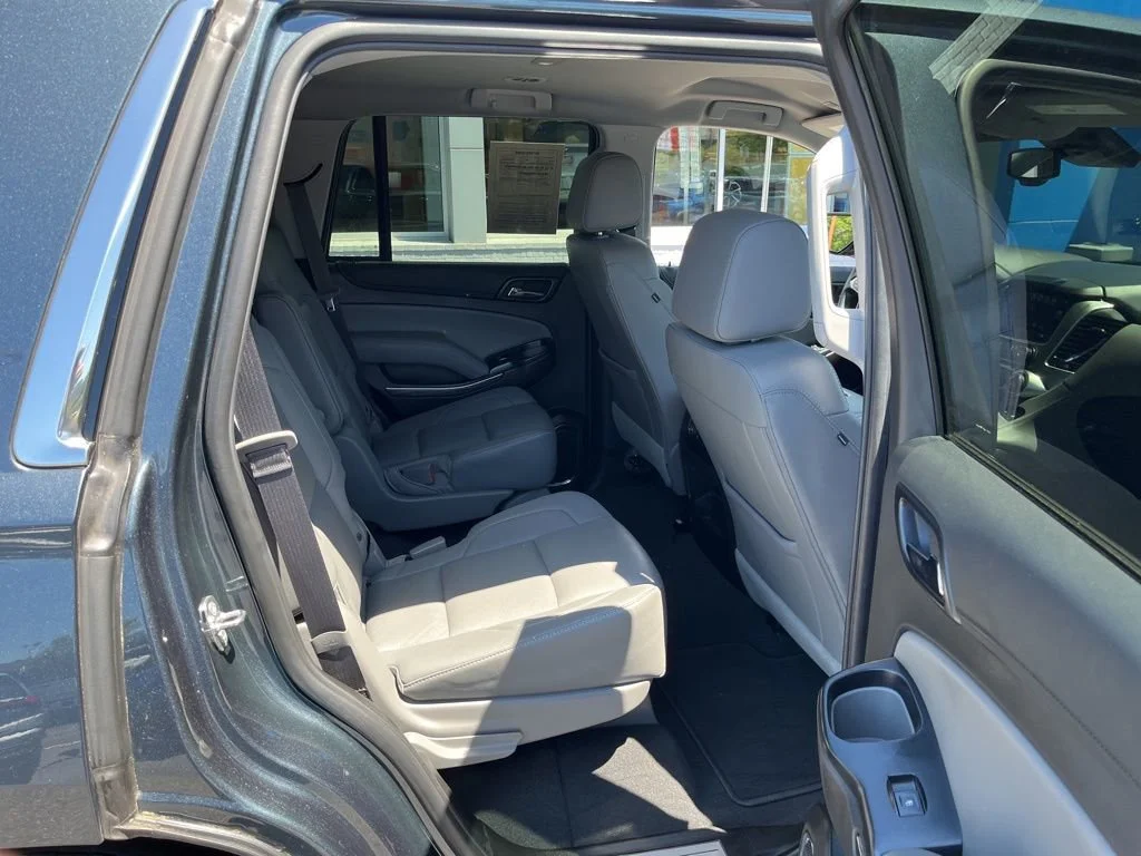 Used 2019 SHADOW GRAY METALLIC Chevrolet LT image 36