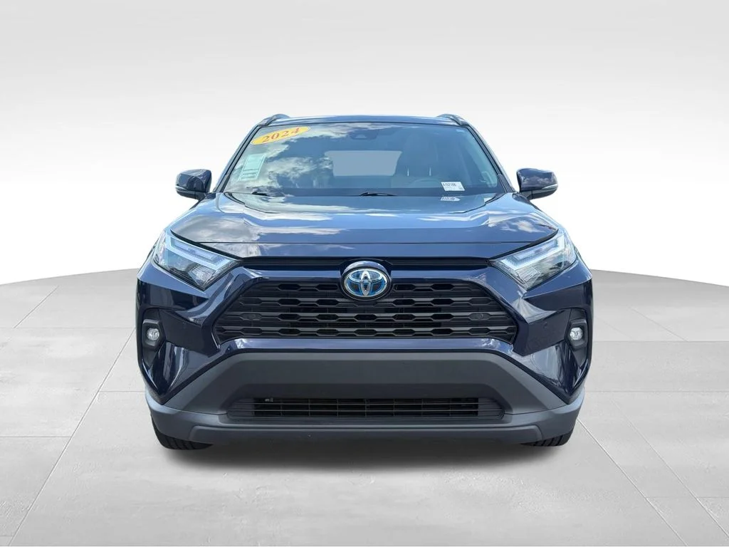 Used 2024 Blue Toyota XLE Premium image 27