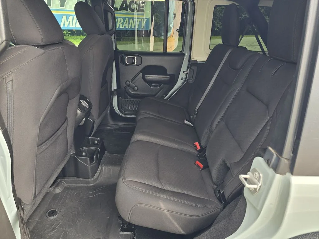 Used 2023 Earl Clearcoat Jeep Willys Sport image 11