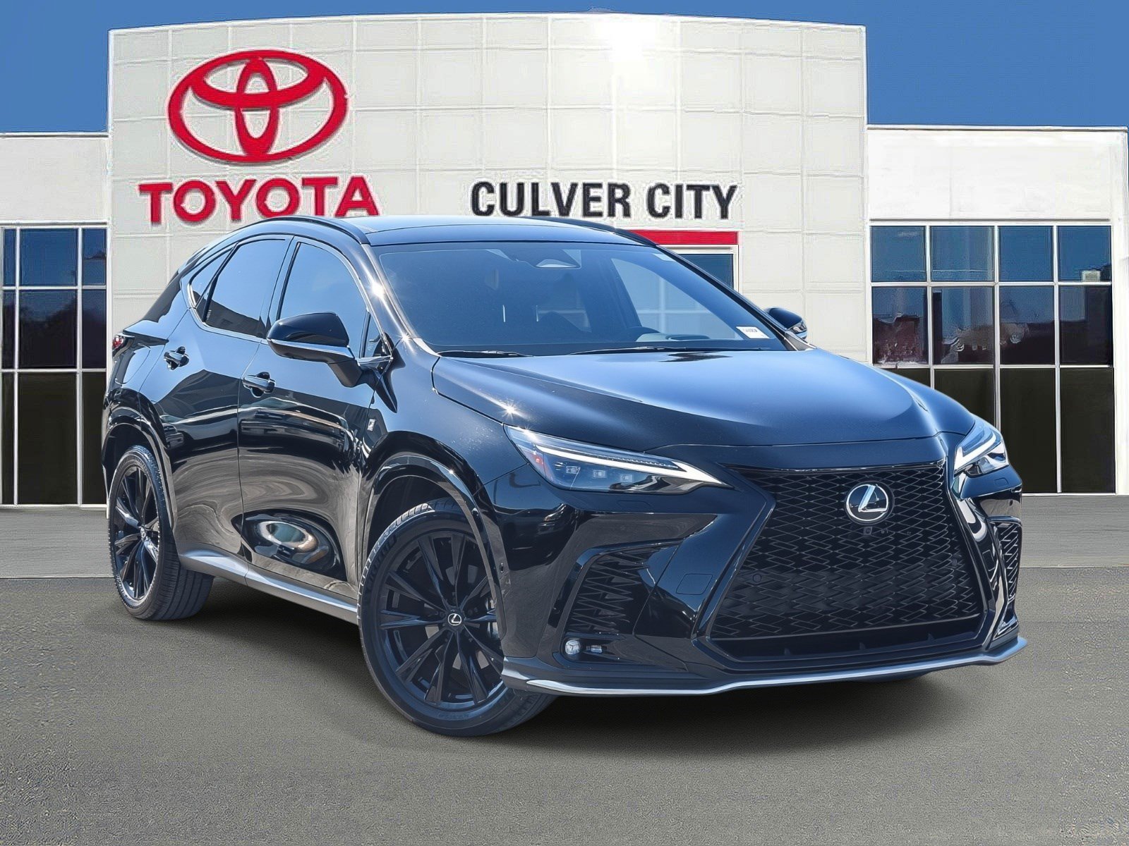 2025 Lexus NX PHEV 450h+