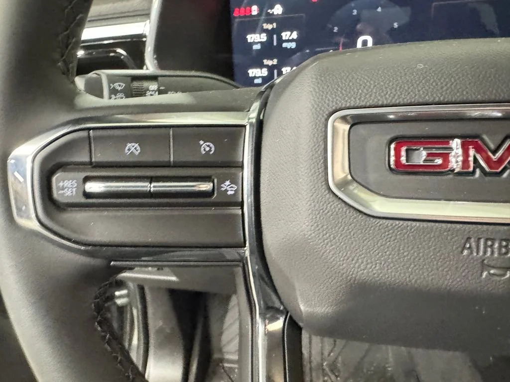 New 2026 Sterling Metallic GMC Elevation image 17