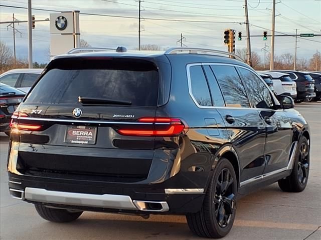 2025 BMW X7 40i - Photo 15