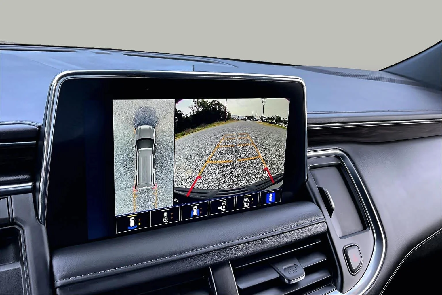 2023 Chevrolet Tahoe Z71 - Photo 27