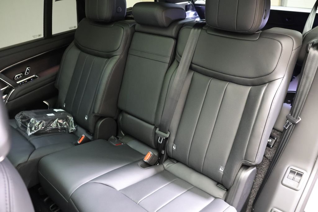 2026 Land Rover Range Rover SE - Photo 35
