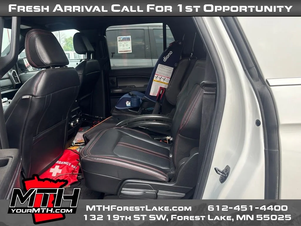 Used 2021 White Ford Limited image 7
