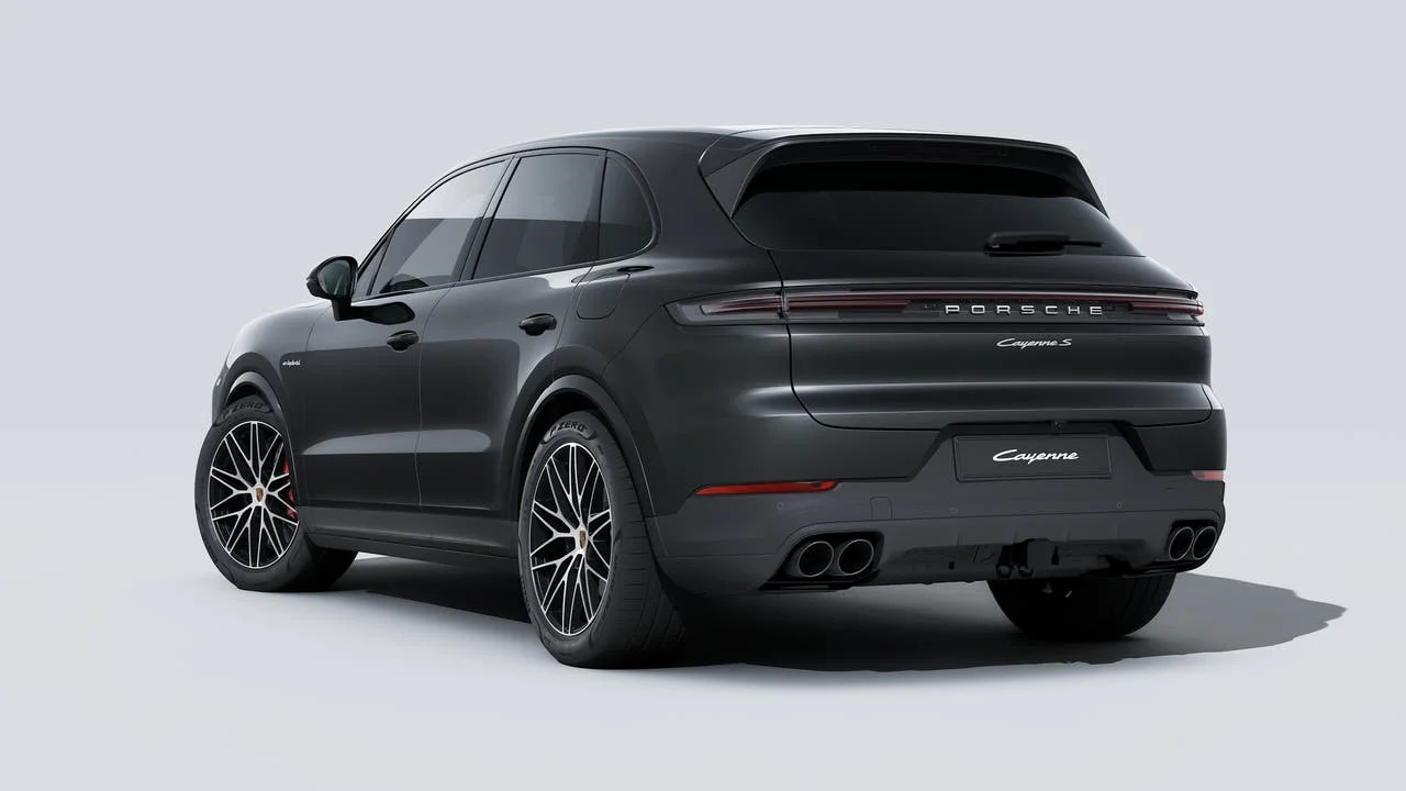 New 2026 Chromite Black Metallic Porsche S E-Hybrid image 3