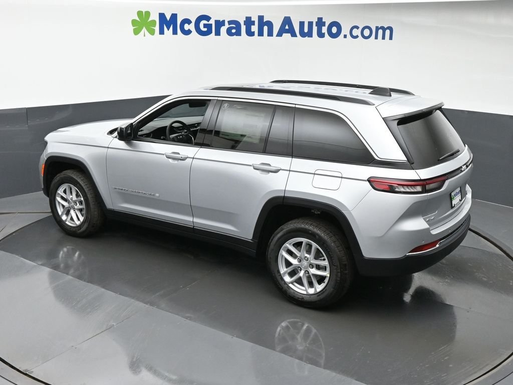 2025 Jeep Grand Cherokee Laredo - Photo 26
