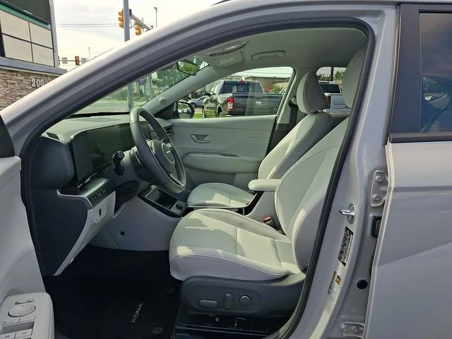 Used 2024 Gray Hyundai SEL image 13