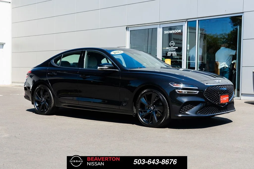 Used 2023 Black Genesis 2.0T image 1