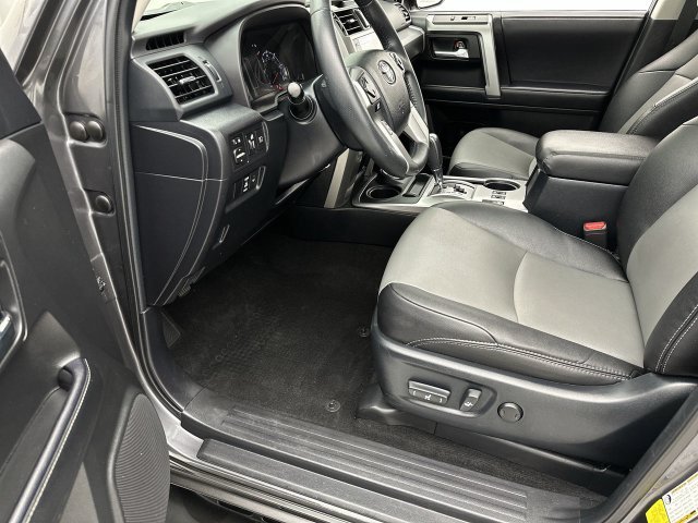 Used 2022 Gray Toyota SR5 Premium image 11