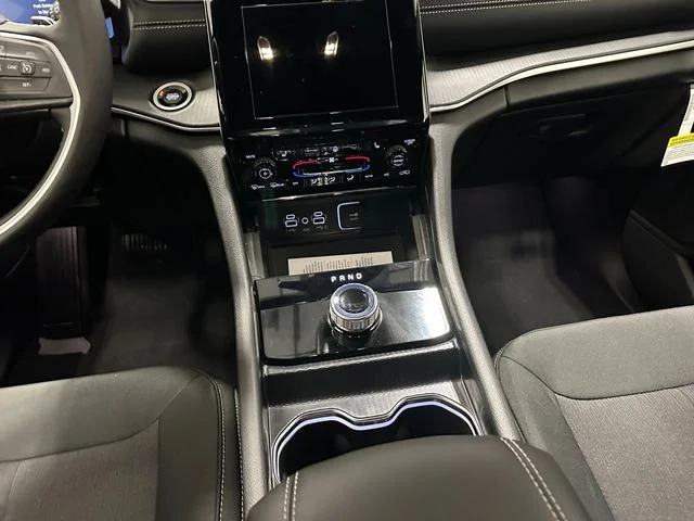 2025 Jeep Grand Cherokee L Laredo - Photo 11