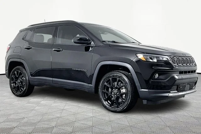 New 2026 Black Jeep Latitude image 3