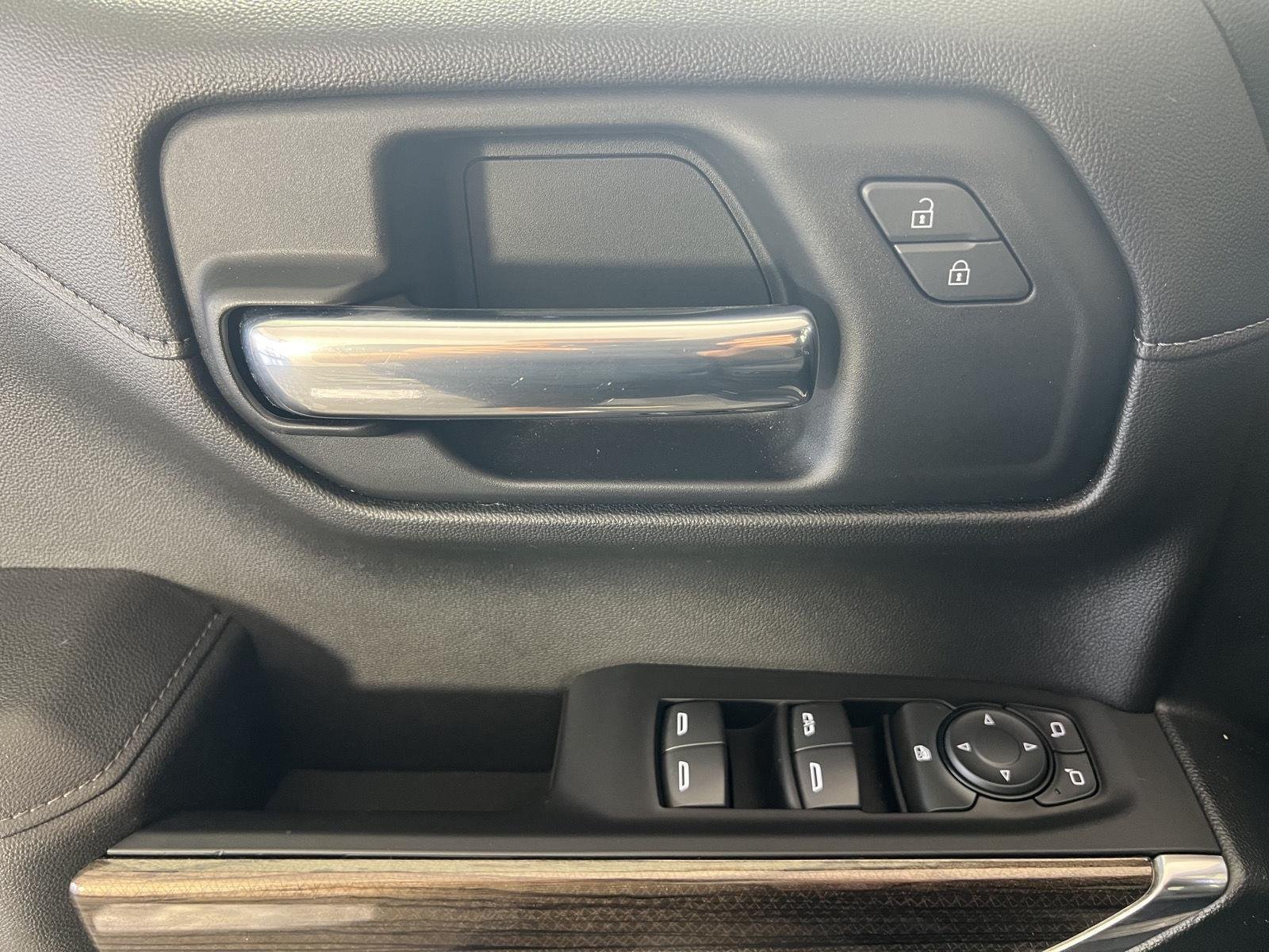 Used 2022 Northsky Blue Metallic Chevrolet LT Trail Boss image 7