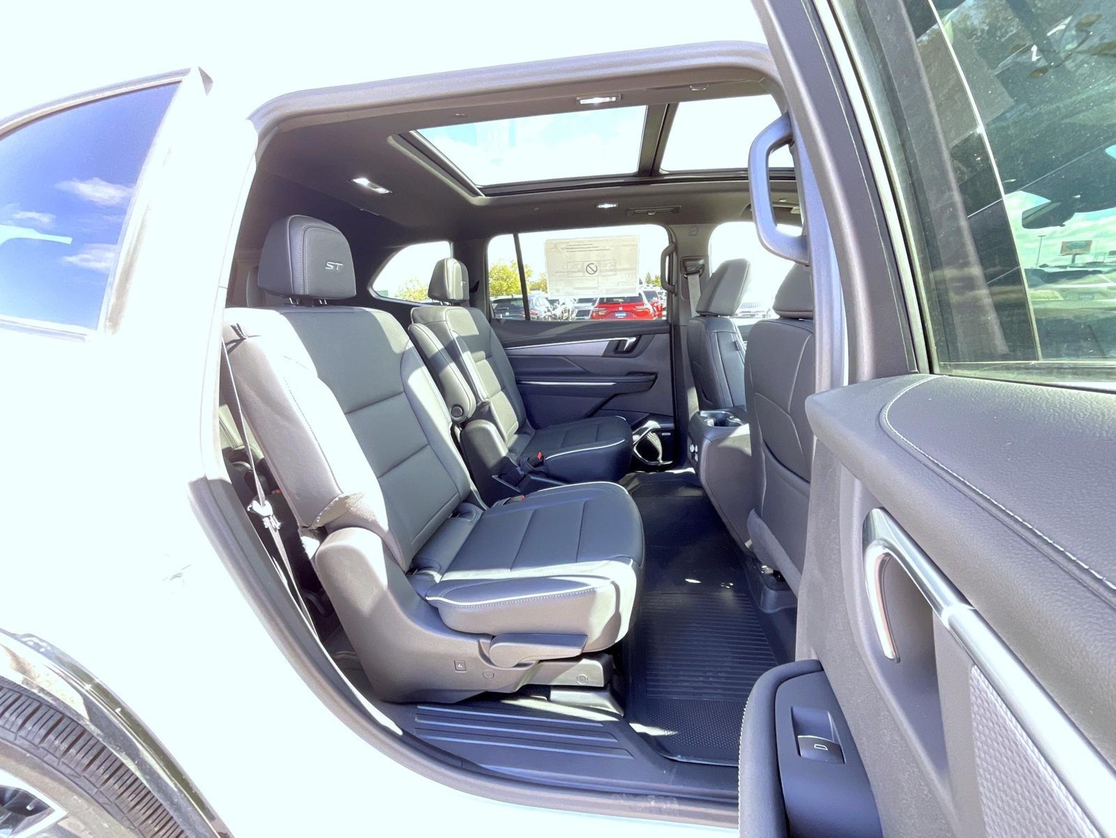 2027 Buick Enclave Sport Touring - Photo 18