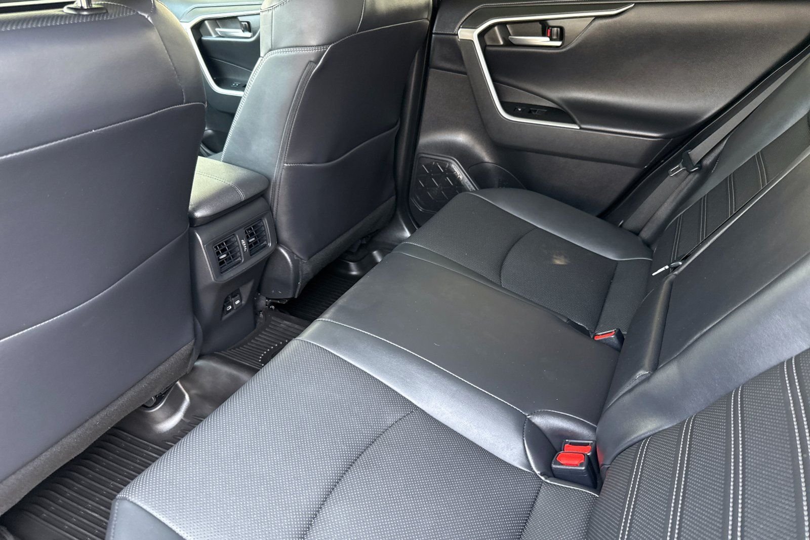 Used 2023 Red Toyota Limited image 11
