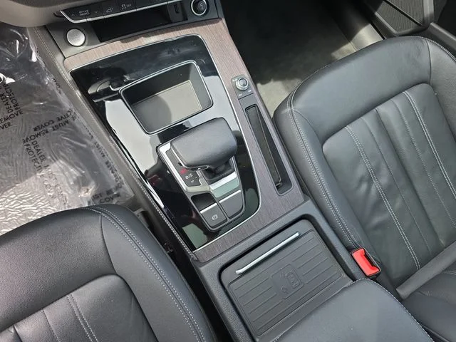 Used 2021 Black Audi 55 Premium image 28