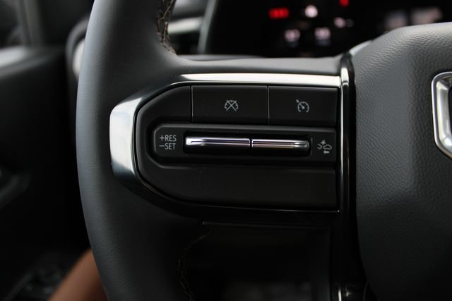 2026 GMC Canyon AT4 - Photo 8