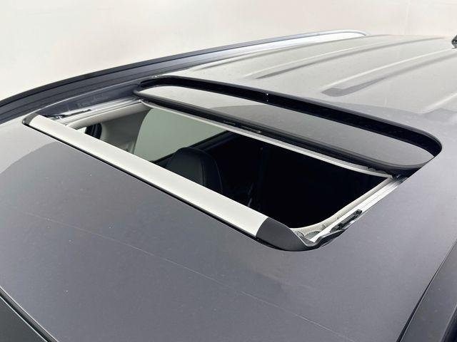 New 2026 Gray Hyundai SEL Premium FWD image 38