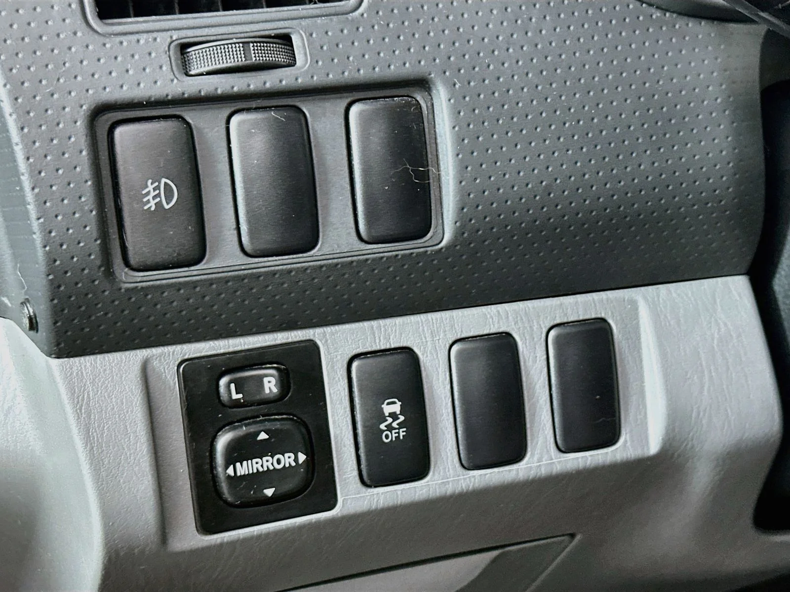 Used 2014 Magnetic Gray Metallic Toyota PreRunner image 11