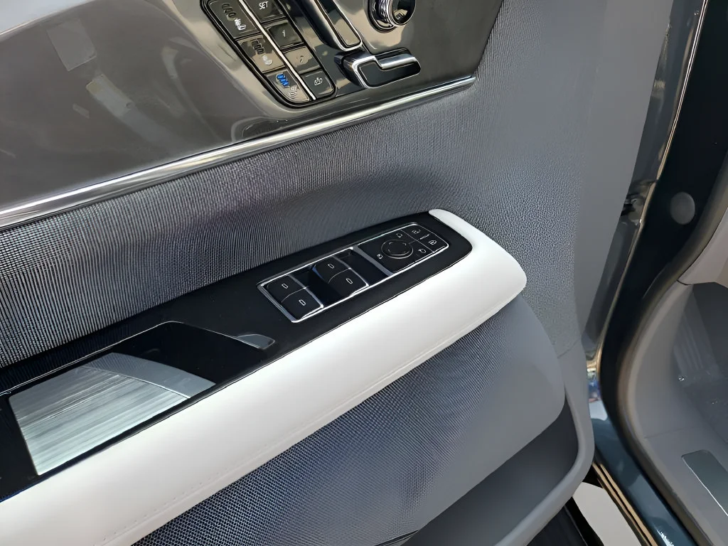 New 2026 Deep Space Metallic (No longer available to order) Cadillac Sport image 35