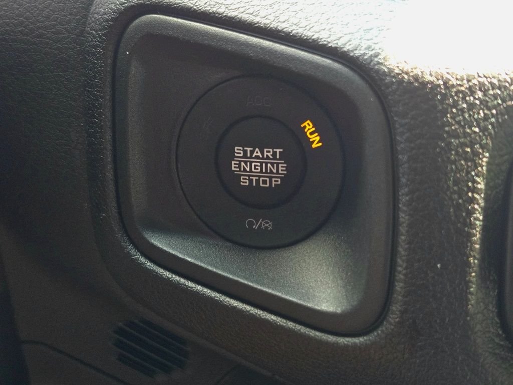New 2025 Mojito Clearcoat Jeep Sport S image 29