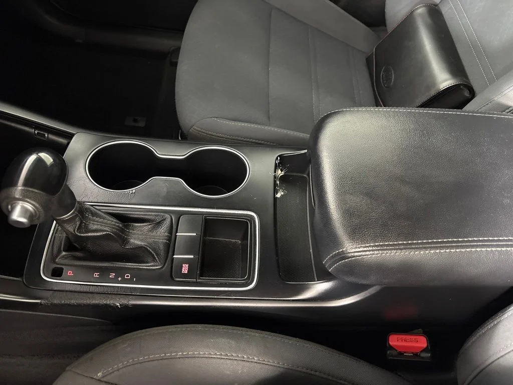 Used 2016 Black Kia LX image 33