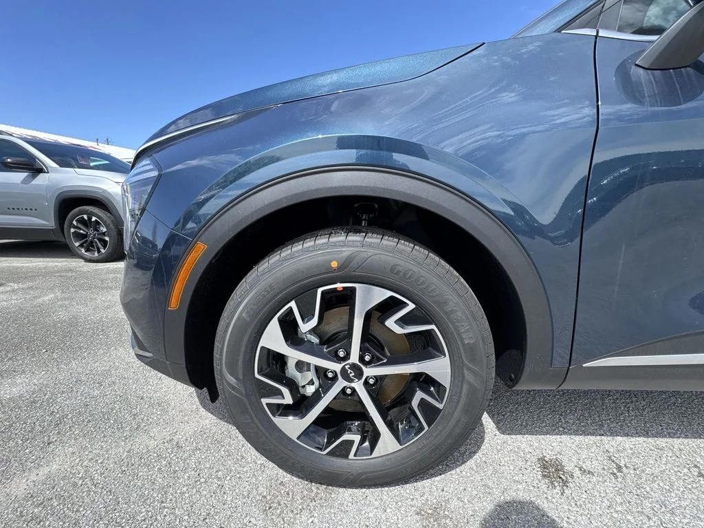 Used 2025 Blue Kia EX image 10