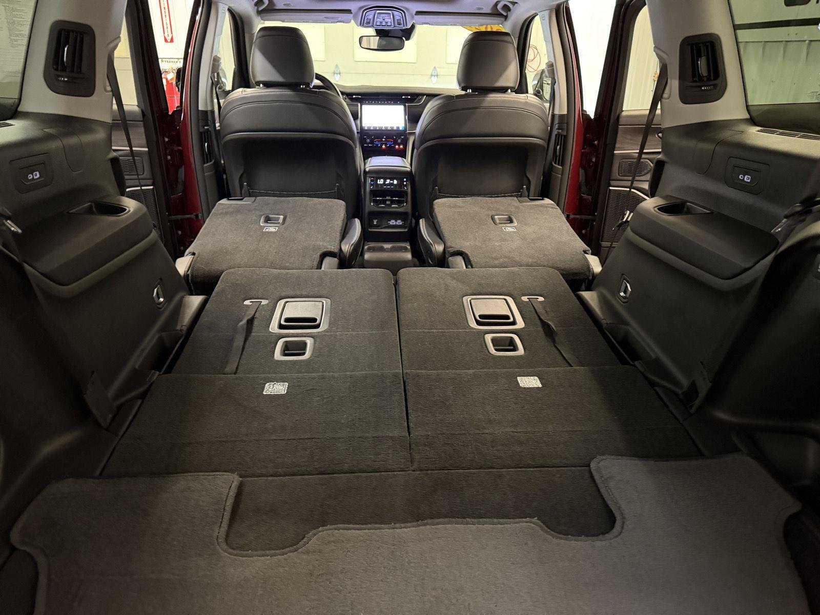 Used 2021 Velvet Red Pearlcoat Jeep Limited image 45