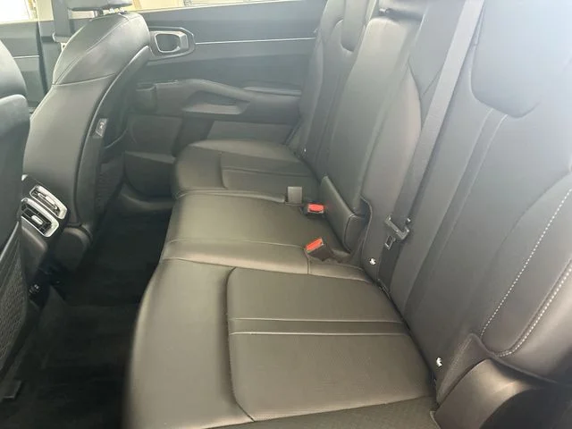 Used 2024 Red Kia S image 26